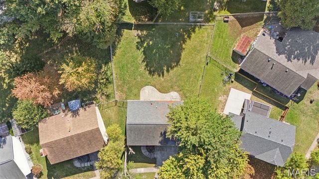 11950 Sarthe Drive, Maryland Heights, MO 63043