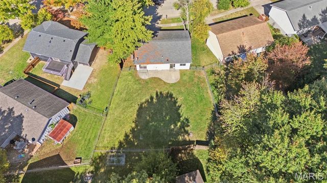 11950 Sarthe Drive, Maryland Heights, MO 63043