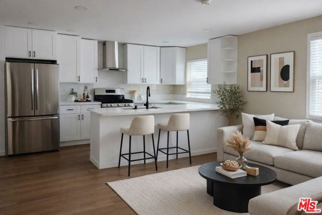 4308 Leimert Boulevard, Los Angeles, CA 90008