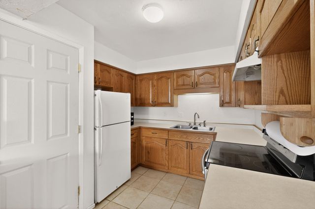 236 Zena Lona Street NE, Albuquerque, NM 87123