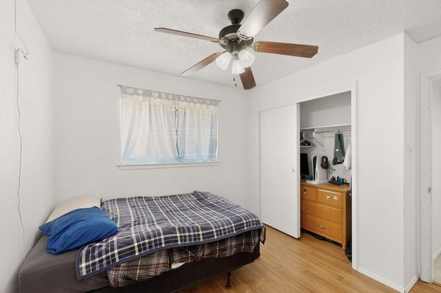 236 Zena Lona Street NE, Albuquerque, NM 87123