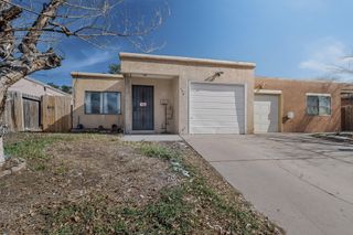 236 Zena Lona Street NE, Albuquerque, NM 87123