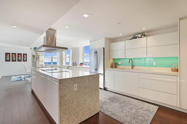 3407 S Ocean Boulevard 8a, Highland Beach, FL 33487