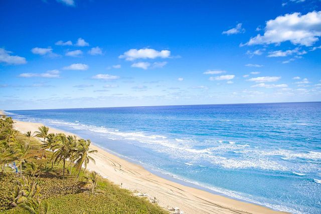 3407 S Ocean Boulevard 8a, Highland Beach, FL 33487