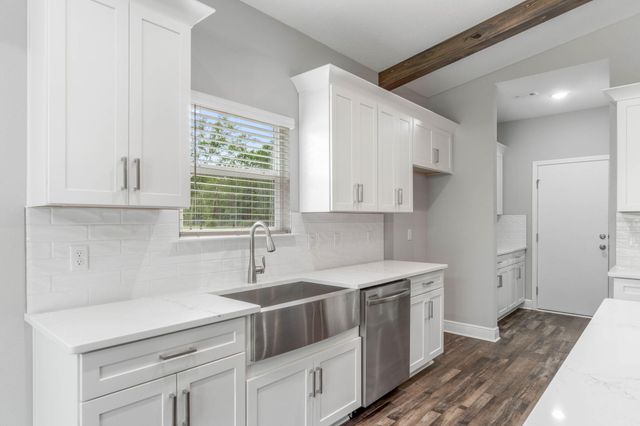 8342 Vickie Street, Pensacola, FL 32514