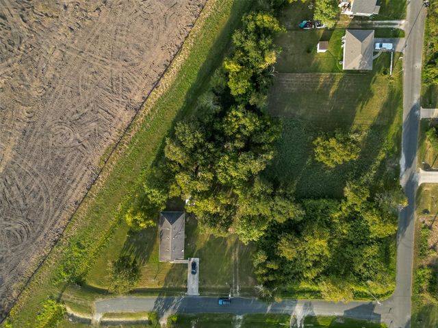 410 Bates Street, Texas City, TX 77591