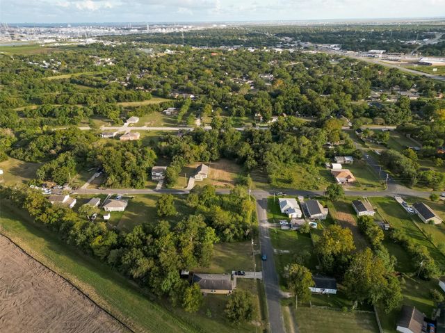 410 Bates Street, Texas City, TX 77591