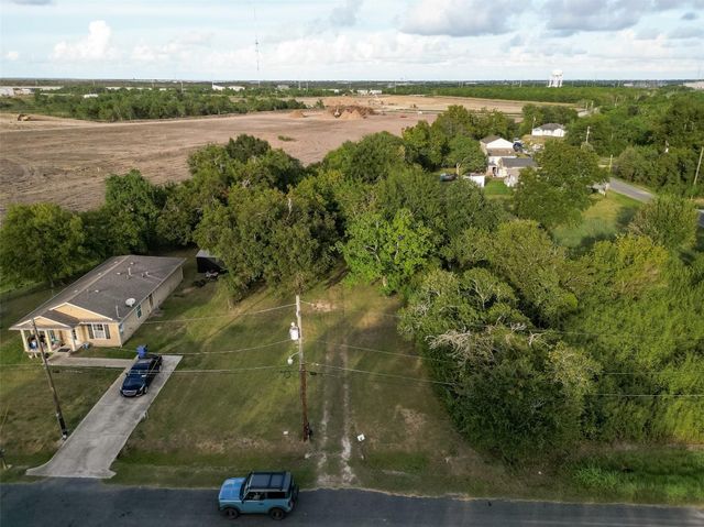 410 Bates Street, Texas City, TX 77591