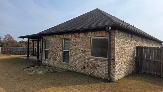 14 Cobalt Cove, Greenbrier, AR 72058