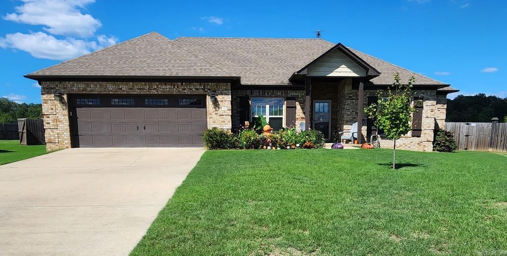 14 Cobalt Cove, Greenbrier, AR 72058