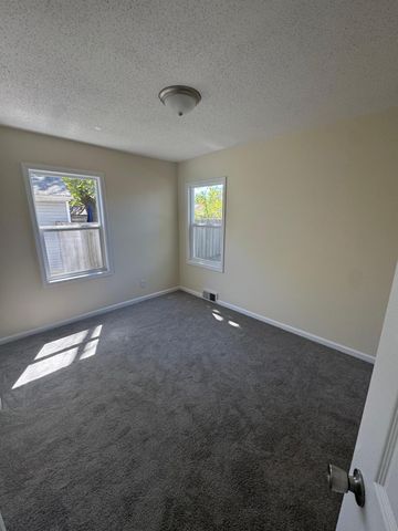 1173 Macarthur Street, West Saint Paul, MN 55118