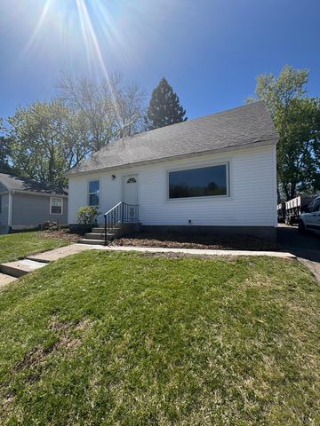 1173 Macarthur Street, West Saint Paul, MN 55118