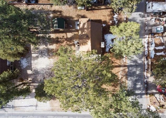 298 Maple, Sugarloaf, CA 92386