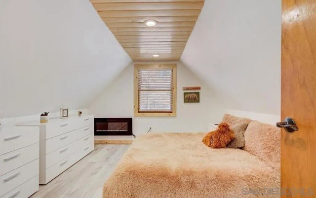 298 Maple, Sugarloaf, CA 92386