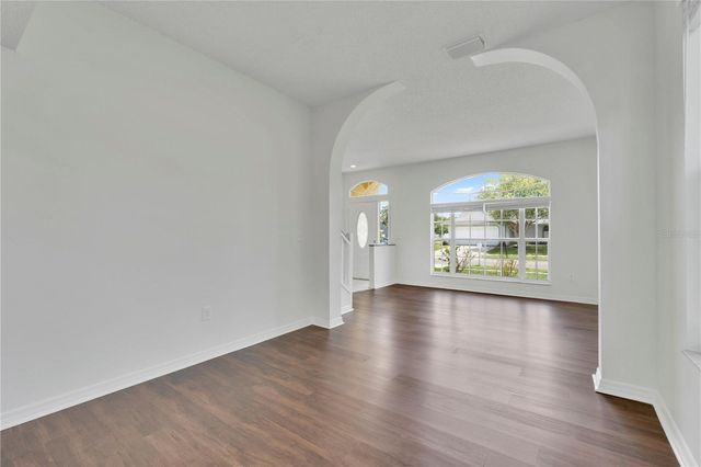 1101 BLUFIELD AVENUE, Brandon, FL 33511