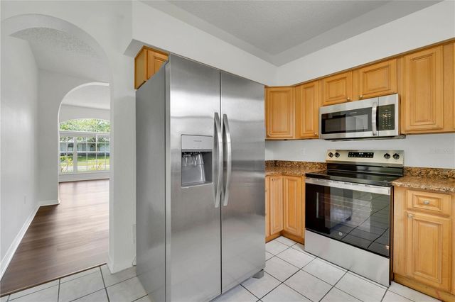 1101 BLUFIELD AVENUE, Brandon, FL 33511