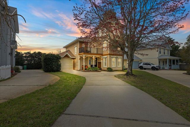 4559 Woodwind Drive, Destin, FL 32541