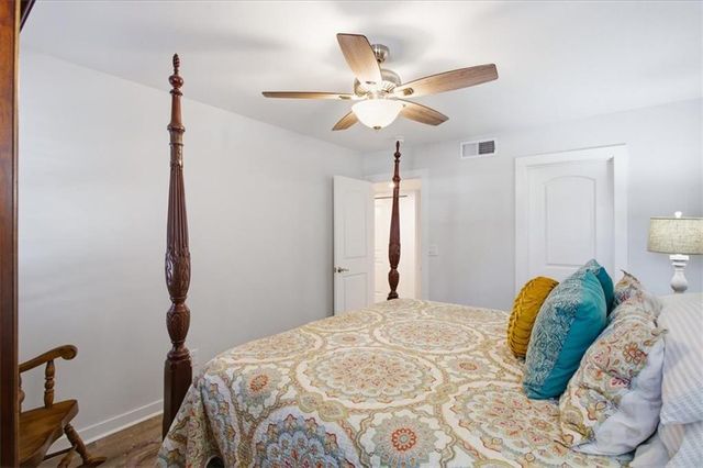 2011 Henderson Circle, Alpharetta, GA 30004