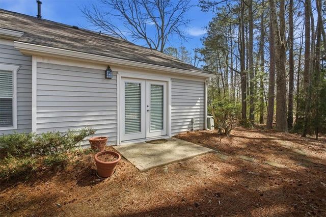 2011 Henderson Circle, Alpharetta, GA 30004