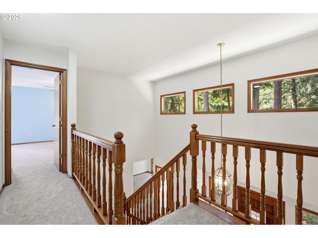 18704 S TERRY MICHAEL Dr, Oregon City, OR 97045