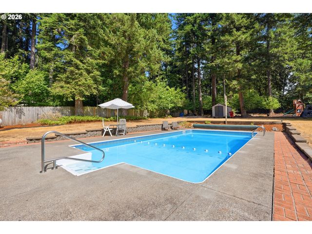 18704 S TERRY MICHAEL Dr, Oregon City, OR 97045