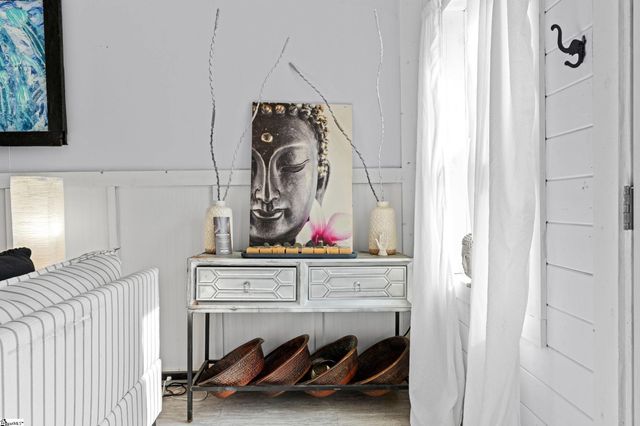 401 Clairmont Drive, Greenwood, SC 29649