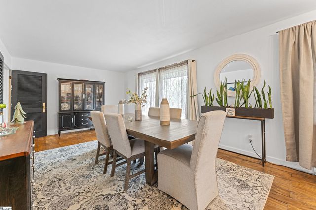 401 Clairmont Drive, Greenwood, SC 29649