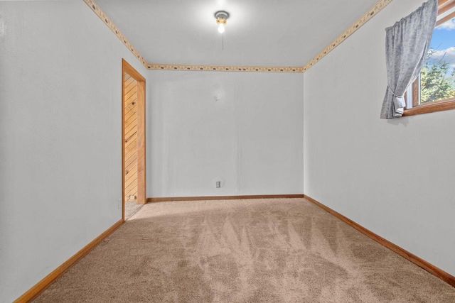 N3868 MOSQUITO HILL ROAD, New London, WI 54961