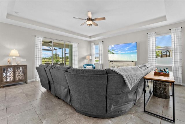 15531 TRINITY FALL WAY, Bradenton, FL 34212