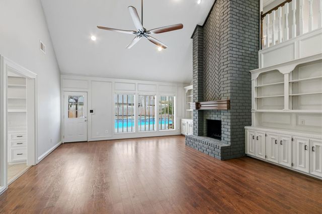 1402 Bittersweet Drive, Richmond, TX 77406