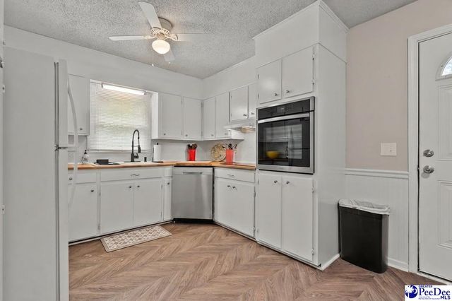 7725 Friendfield Rd., Effingham, SC 29541