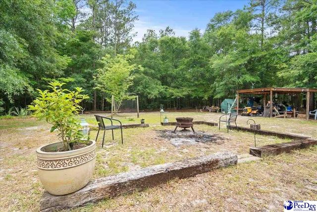 7725 Friendfield Rd., Effingham, SC 29541