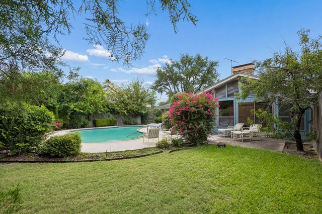 5611 Meletio Lane, Dallas, TX 75230