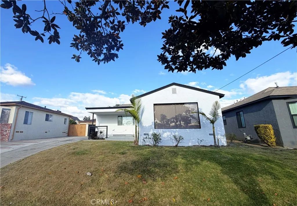 11148 S Wilton Place, Los Angeles, CA 90047