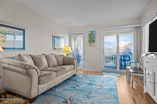 301 E Commerce Way Road 357, Atlantic Beach, NC 28512