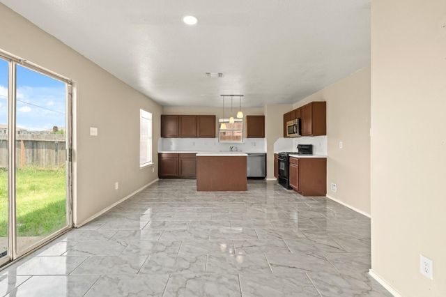 7931 Raven Creek Lane, Cypress, TX 77433