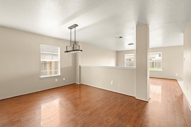 7931 Raven Creek Lane, Cypress, TX 77433