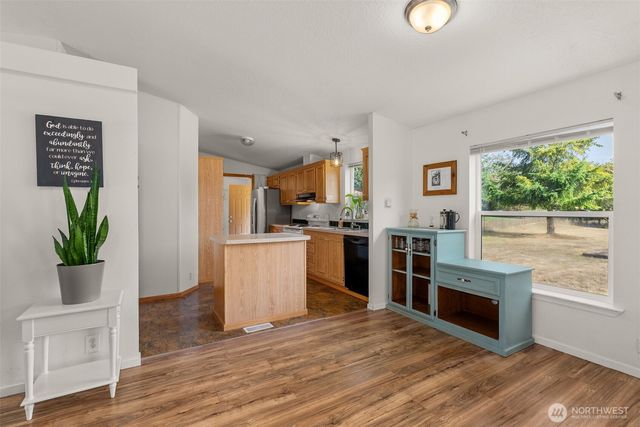 112 Tiffany Lane, Winlock, WA 98596