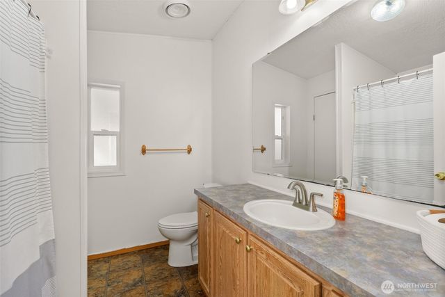 112 Tiffany Lane, Winlock, WA 98596