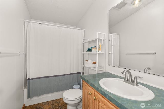 112 Tiffany Lane, Winlock, WA 98596