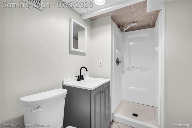 1174 S Dowling Street, Westland, MI 48186