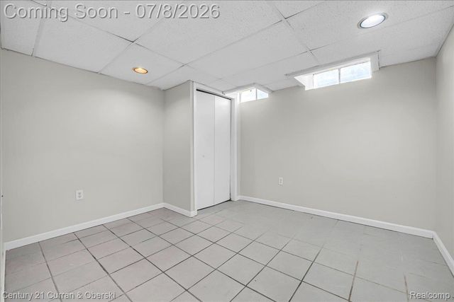 1174 S Dowling Street, Westland, MI 48186