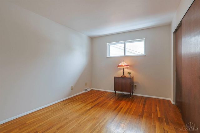 2530 Falconbridge Drive, Cincinnati, OH 45238