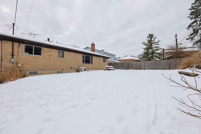 2530 Falconbridge Drive, Cincinnati, OH 45238