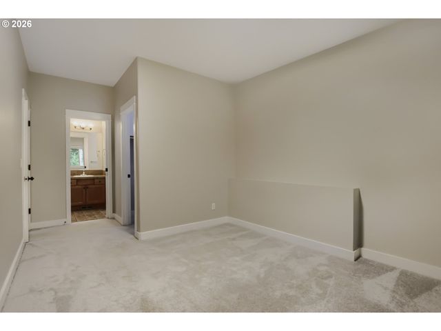 5710 Nw 126TH Ter, Portland, OR 97229
