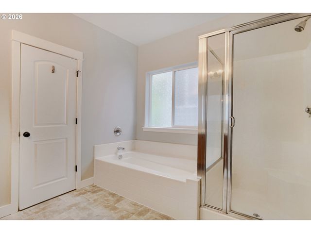 5710 Nw 126TH Ter, Portland, OR 97229