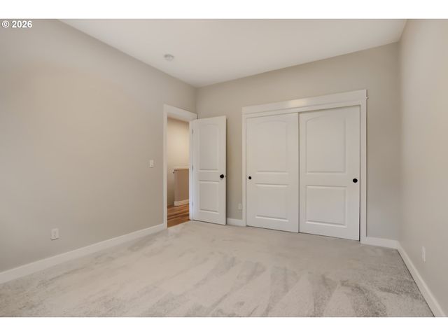 5710 Nw 126TH Ter, Portland, OR 97229