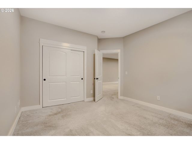 5710 Nw 126TH Ter, Portland, OR 97229