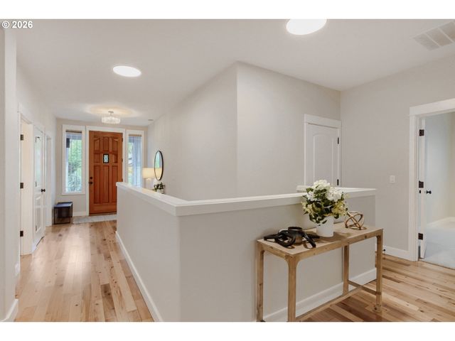 5710 Nw 126TH Ter, Portland, OR 97229