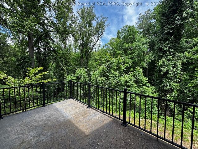 1323 Dorsey Road, Charleston, WV 25314